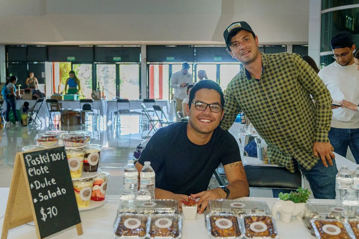 Un puesto de la Zona Pop Up en Sonora 2023